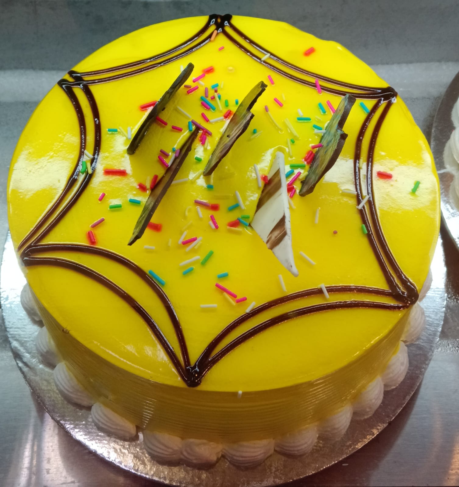 Pineapple cake