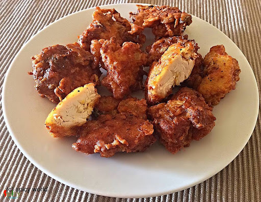 Crispy chicken pakoda